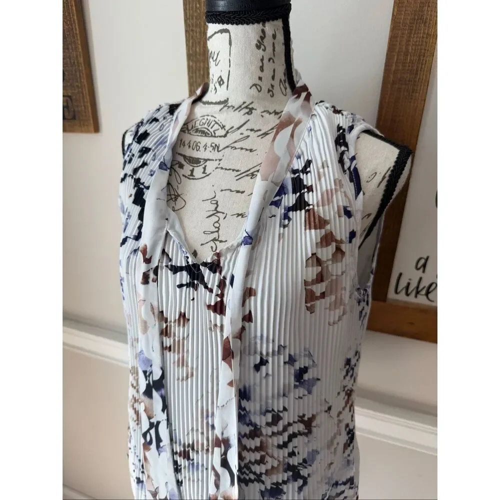 Donna Karan Women's Pleated Tie Neck Sleeveless Blouse Top White Tan Size Large - Picture 2 of 10